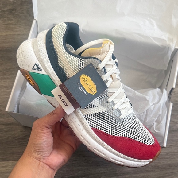 Brandblack Other - Brandblack Red and White Athletic Shoes Specter SC 2.0 sneakers